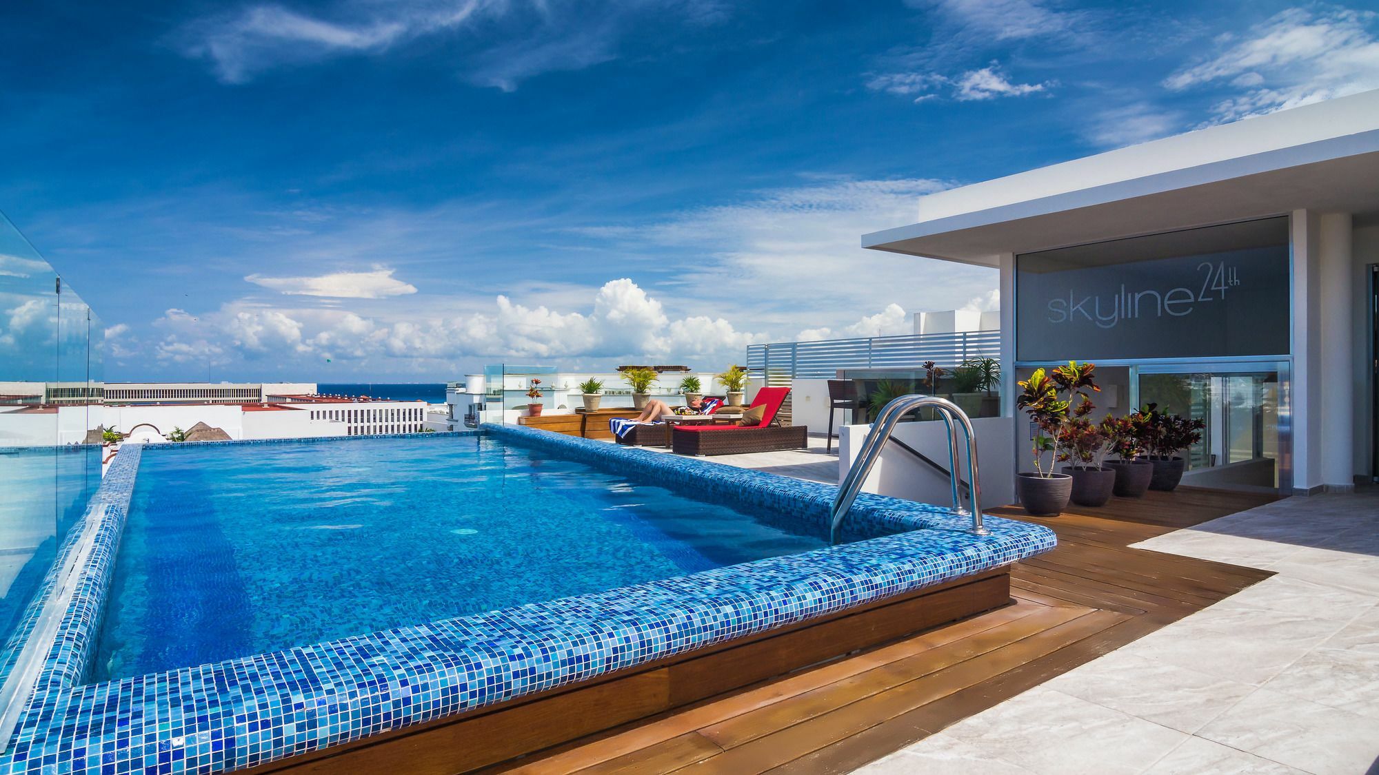 Appartamento Penthouse Skyline 2br 2bathr & Balconies *